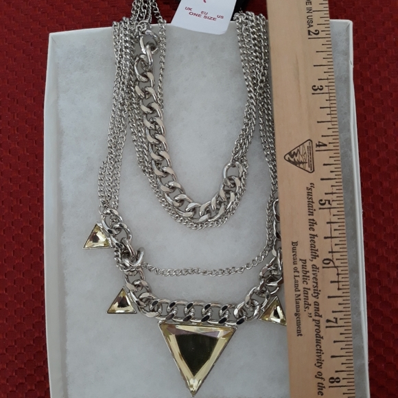 NEW Pale Yellow Necklace w/ Shiny Silver Chains - Picture 3 of 5